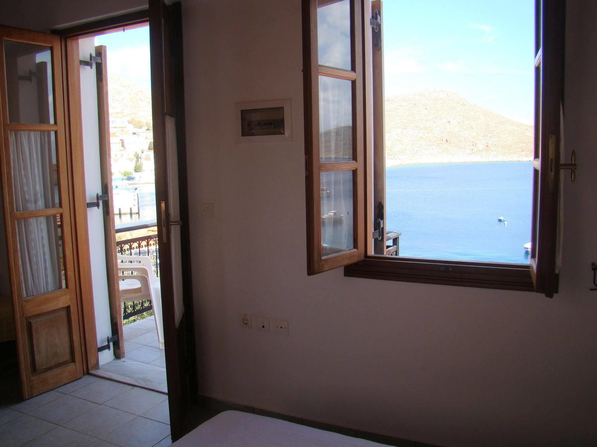 Halki Sea House Hotel ภายนอก รูปภาพ
