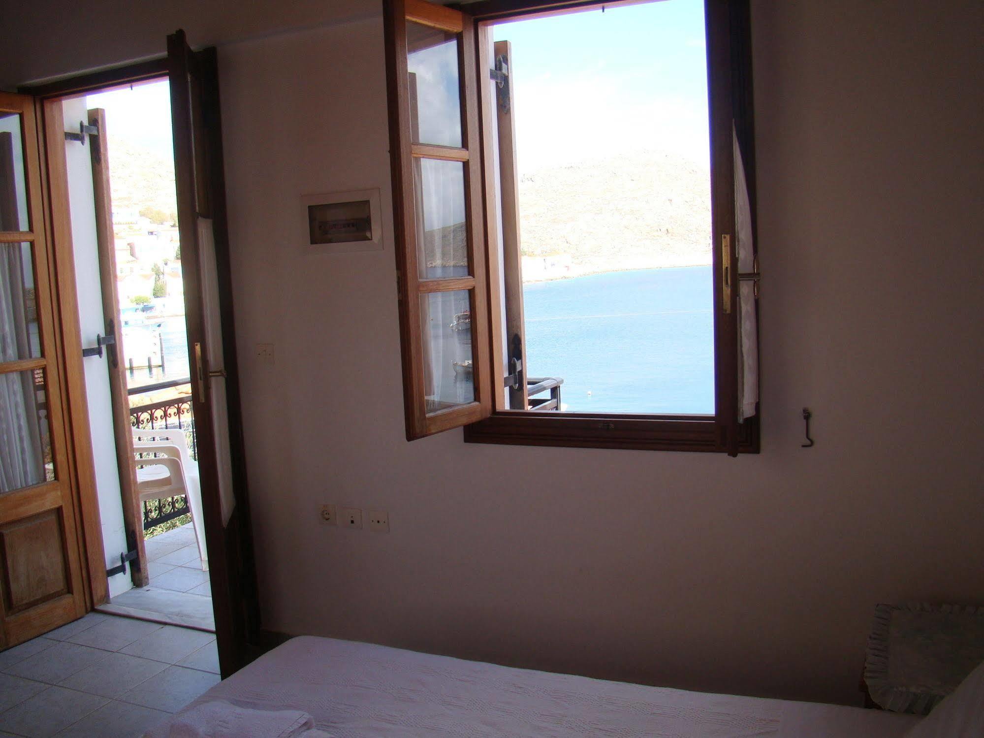 Halki Sea House Hotel ภายนอก รูปภาพ